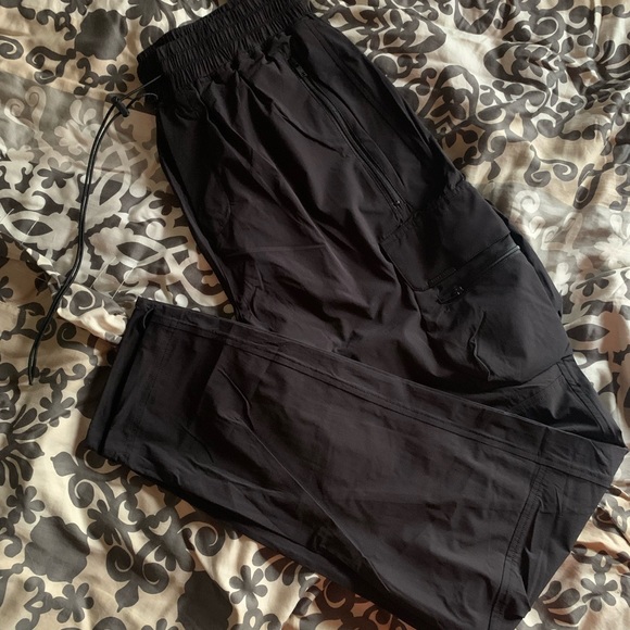 Represent 247 Pants | Black nylon cargo | LARGE - Picture 6 of 8